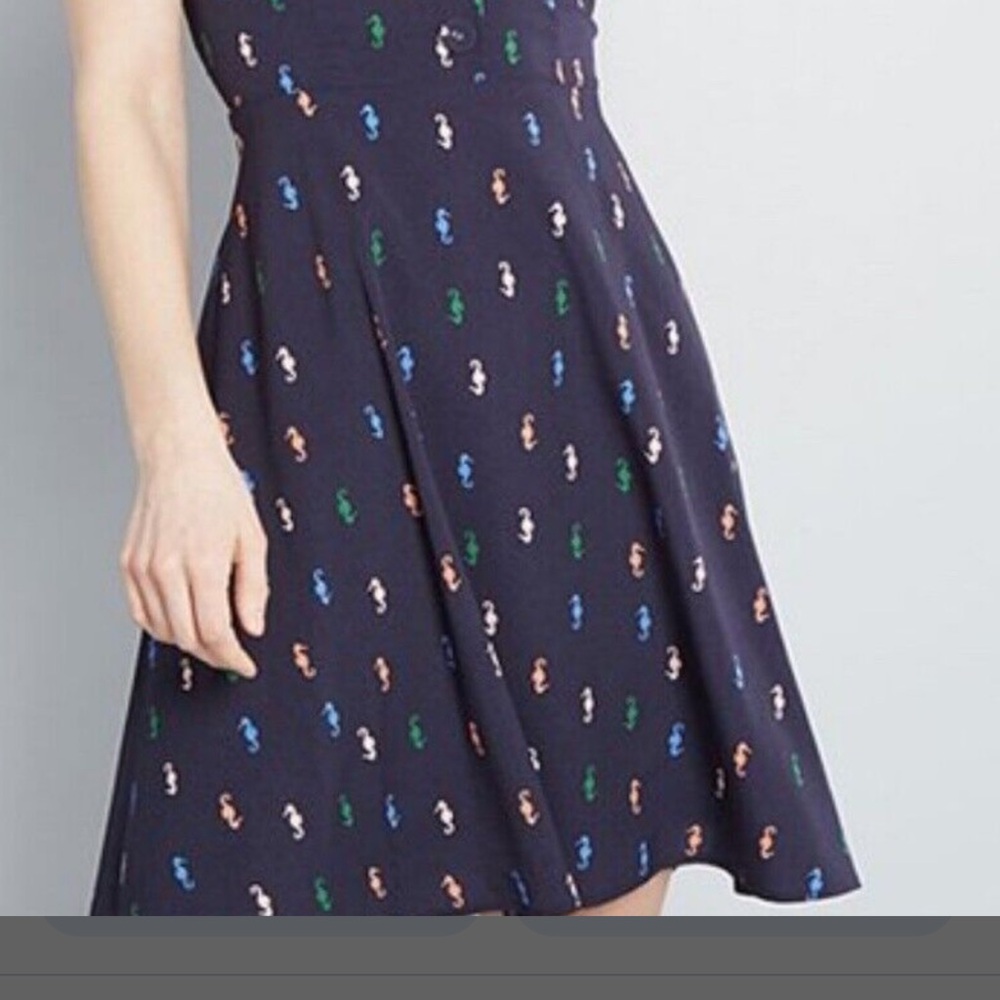 MODCLOTH DRESS SIZE 6 - Picture 2 of 9